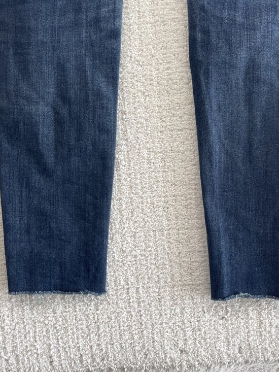 American Eagle Women’s Size 6 Super Super Stretch X4 Jegging Jeans Cut-Off Raw - Picture 10 of 12